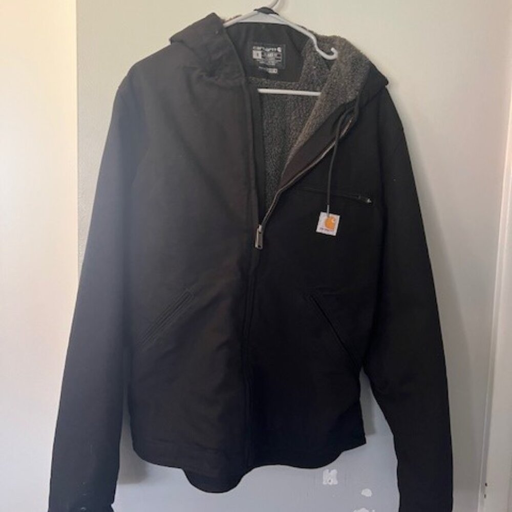 Men's Washed Duck Sherpa Lined and hooded Carhartt Coat. Size small